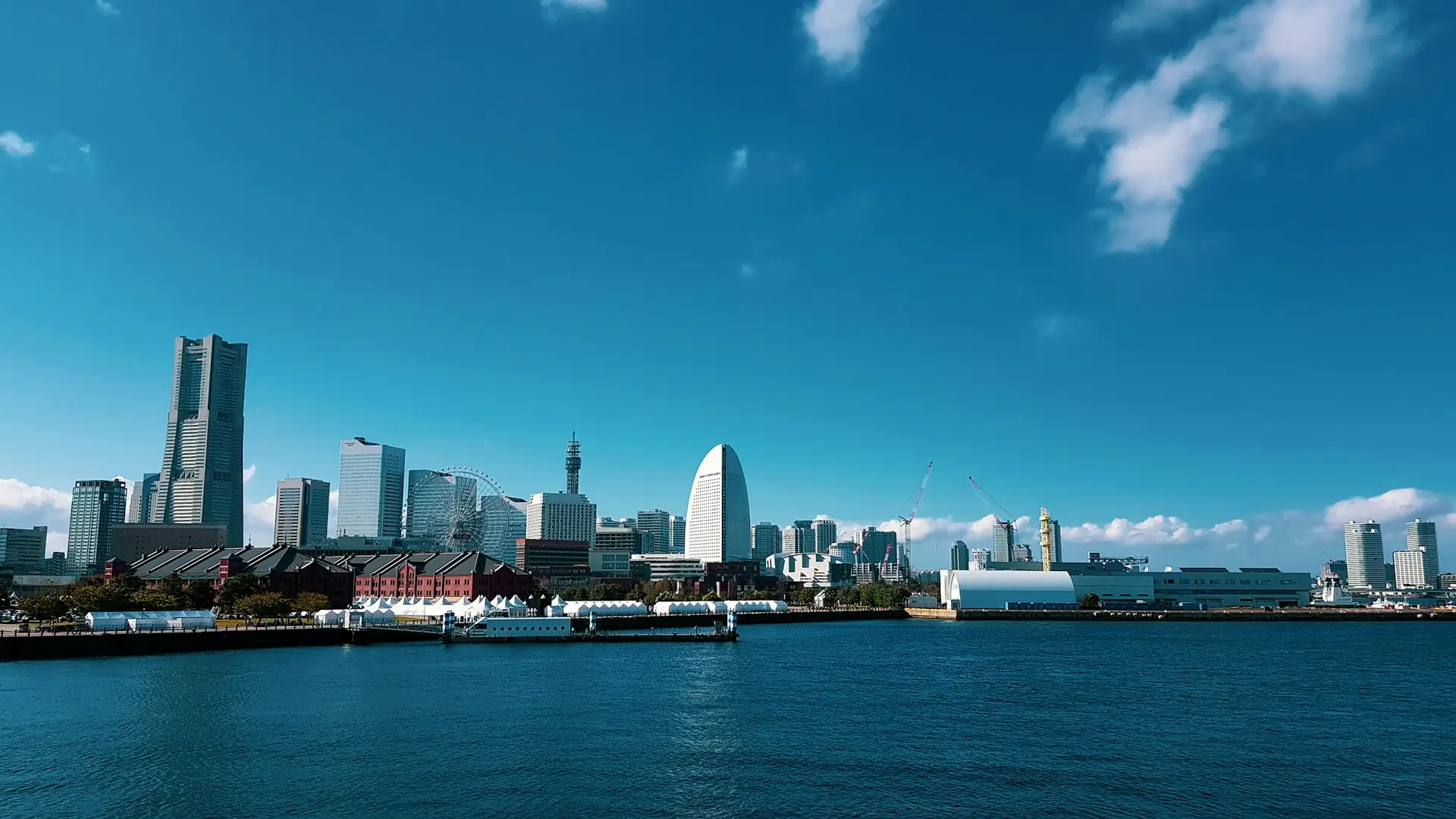 横浜みなとみらいの街並み